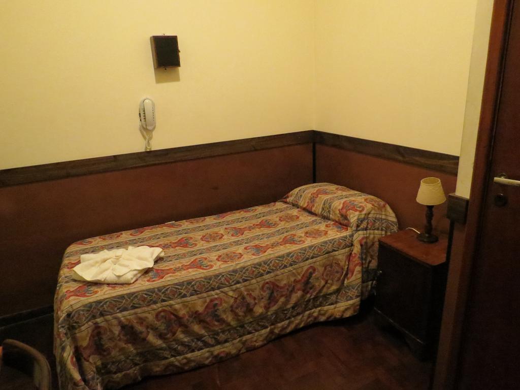 Hotel Raglan Mar del Plata Quarto foto